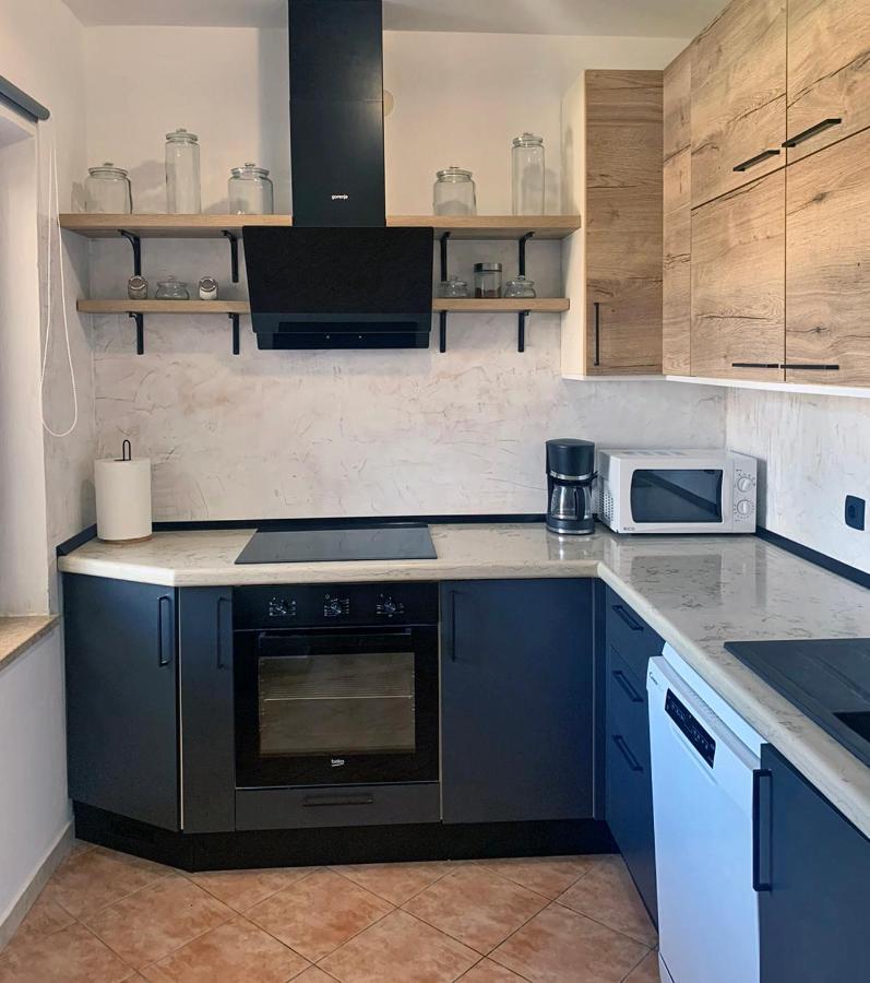 Apartment Arena Premantura Buitenkant foto